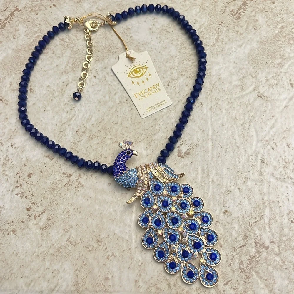 Eye Candy Glass Crystal Peacock Necklace New